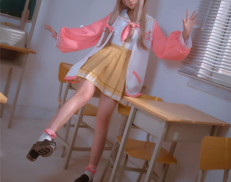 服装动漫虚拟偶像女团A-SOUL嘉然cos服
