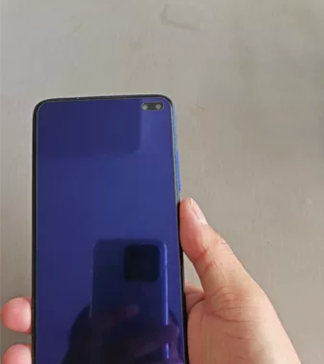 出两台自用红米4g版本k30手机，8+12...