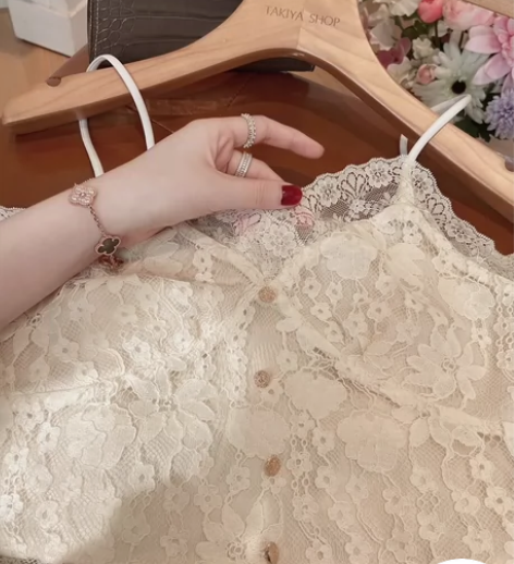 TAKIYA蕾丝背心吊带女春秋季纯欲内搭设...