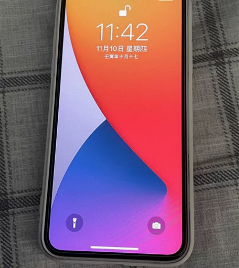 出iphonex 国行 64g，买的时候花...