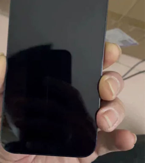 电池85的苹果12黑色64G美版卡贴机AT...