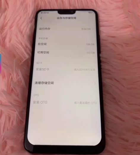 vivox21 ，6+128g运行，女生自...