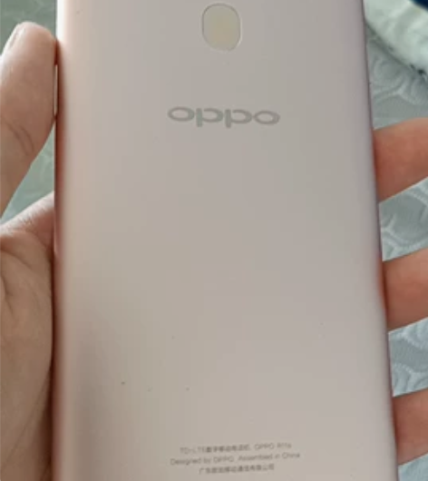 OPPOr11s闲置手机，8成新，丝微磕碰...
