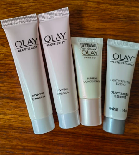 Olay新生塑颜粉璨精华200ml两支,水...