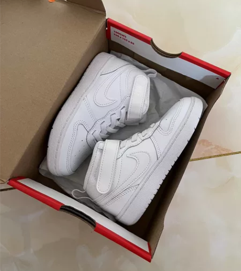 全新耐克正品童鞋  耐克高帮两侧粘扣小板鞋...