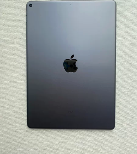 外观较新ipad air3 2019，10...
