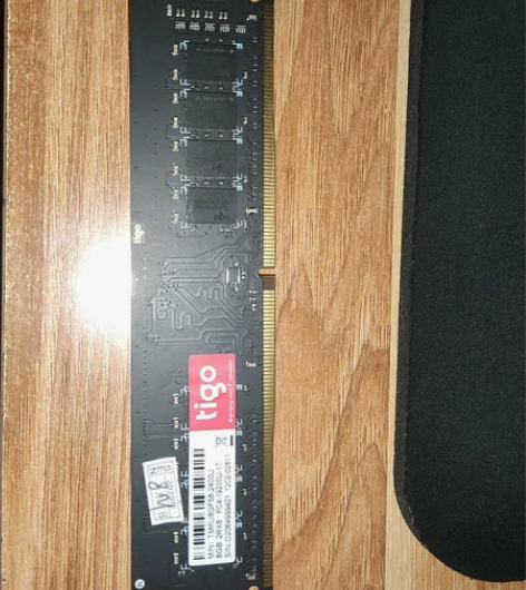 金泰克DDR4八G一根，内存频率2400，...
