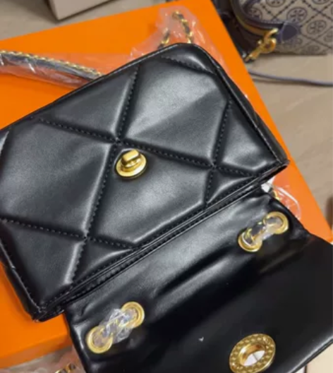 小mk 小羊皮菱形链条包 全新 小号 感兴...