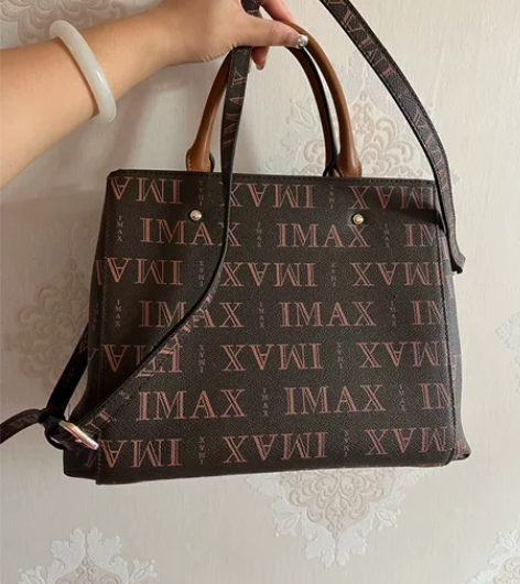 单肩包手提包 感兴趣的话点“我想要”和我私...