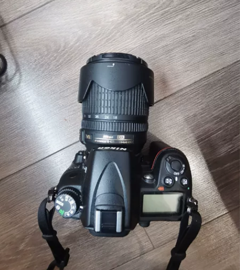 尼康d7000,专业单反相机,几年前入的一...