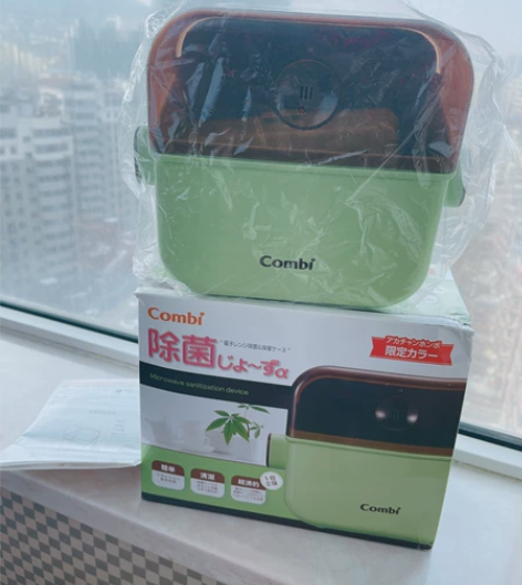 买错了，这款是微波炉加热5分钟消毒的，因为...