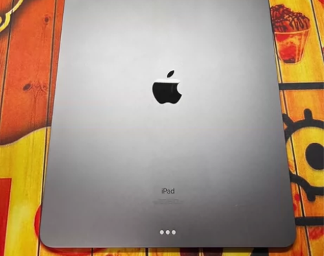 iPad Pro2021 M1 256 灰...