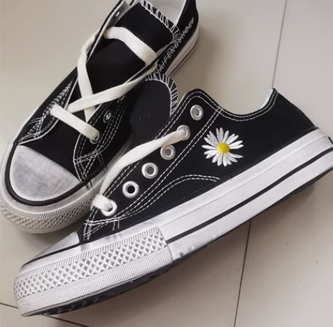 百搭黑色帆布鞋40码正规尺码，15.9包邮...