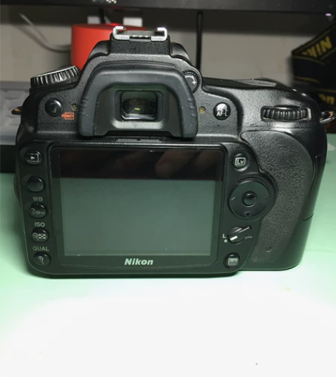 尼康单反d90单机(无镜头)，2010年京...
