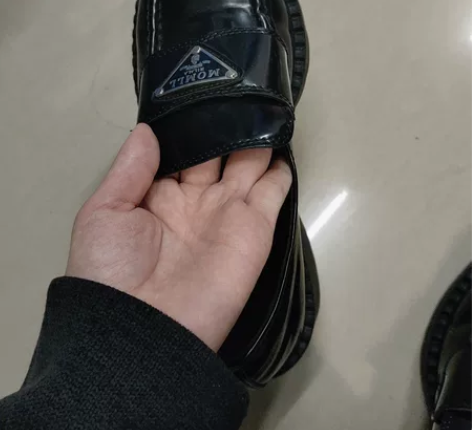 小码乐福鞋真皮 增高小皮鞋 prada同款...