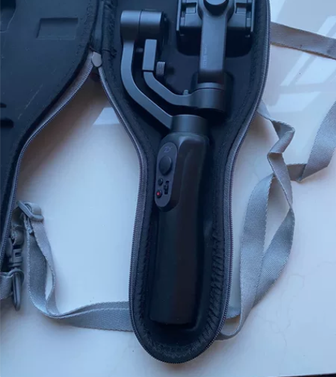 出自用智云Smooth Q 三轴手机云台g...