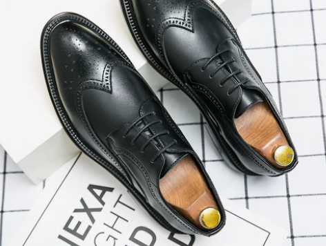 潮流英伦韩版内增高新郎布洛克皮鞋… 感兴趣...