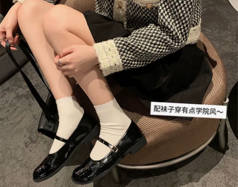 小香风一字扣玛丽珍鞋女2022春秋新款平底...