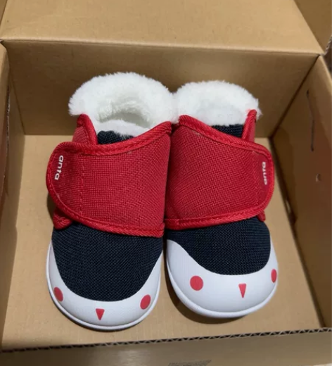 亲友送的安踏秋冬鞋婴儿12.5厘米，全新 ...
