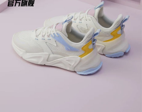 【55盛典价】安踏休闲鞋女鞋2021年新款...