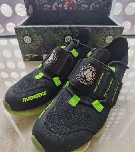 安踏漫威联名绿巨人气垫运动鞋 8新 没穿过...