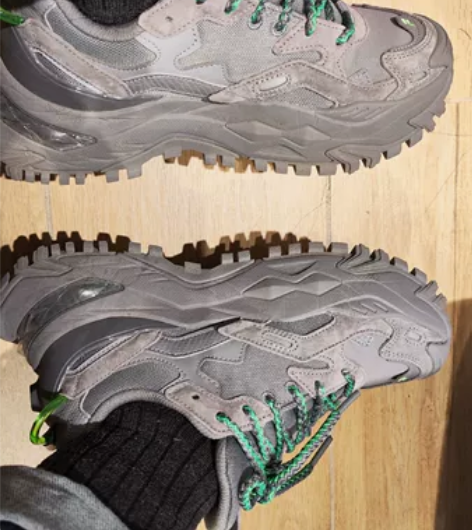 欧阳娜娜同款FILA FUSION斐乐BI...