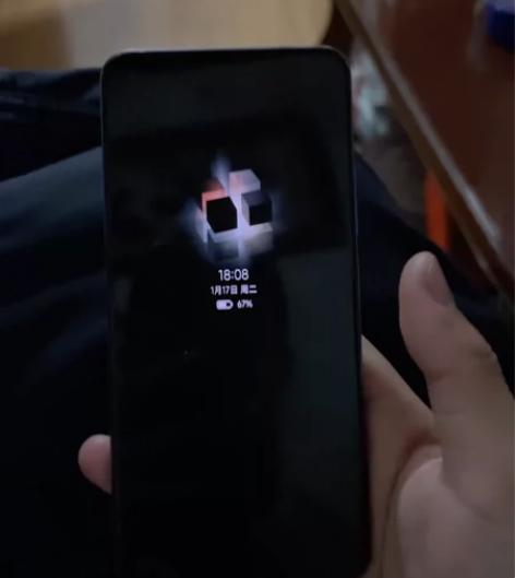 小米11青春版。 8+128 买了18个月...