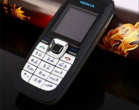 （处理）诺基亚2610老年手机老人机学生手...