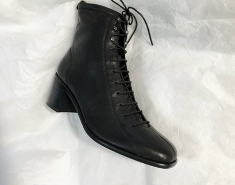 East West Office 城市猎人...