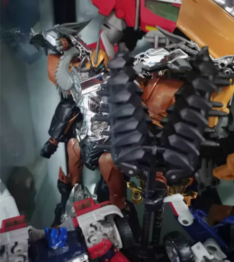 变形金刚4钢锁,孩之宝正品,全配无损 感兴...