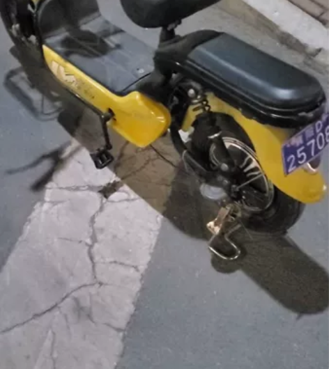 有牌，有行驶证 感兴趣的话点“我想要”几乎...