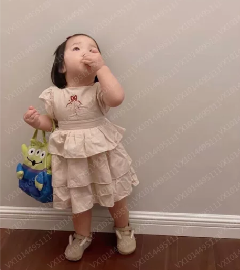 限量款澳洲小众品牌刺绣蛋糕裙 尺码：2Y，...