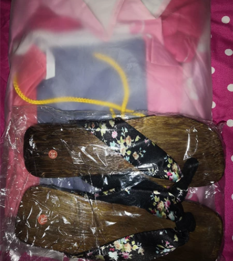 三町目和泉纱雾和服cos 均码大全套+木屐...