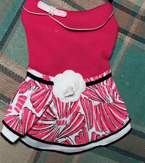 胸围29 Dogo秋冬季可爱风小花朵毛呢裙...