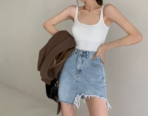 欧美港风牛仔短裙女夏季辣妹复古不规则包臀半...