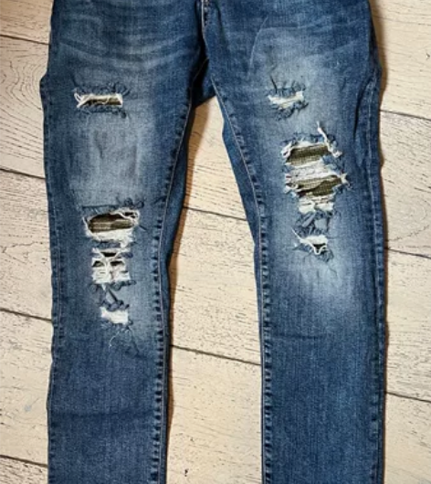 ZARA牛仔裤 破洞 补丁 超修身 腰围W...
