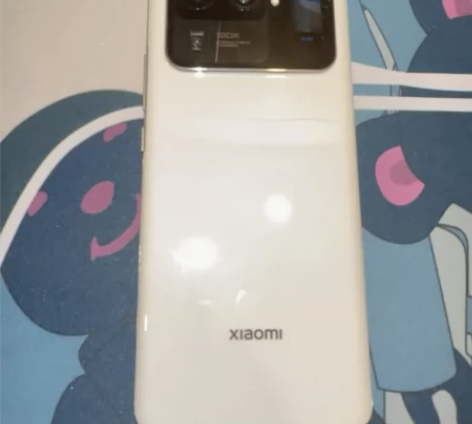 21年12月购买的小米11Ultra，12...