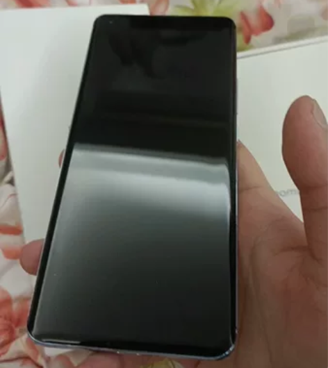 小米11 手机功能一切正常，内存12+25...