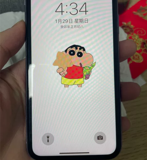帮姐姐出一台国行iPhone 11 原装正...
