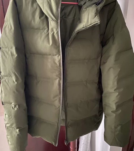 【急售】U家同款冬季无缝男羽绒服 尺寸L码...