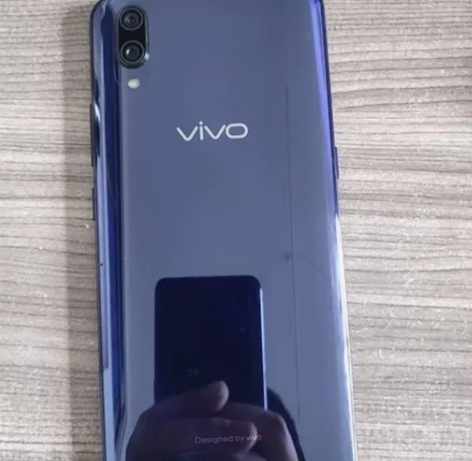 VIVO VIVO X23闲置手机爽快的来...