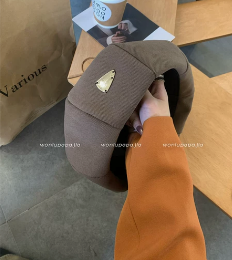 复古贝雷帽女秋冬大头围倒三角标百搭文艺八角...