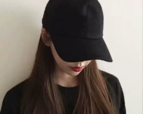 全新包邮!帽子女软顶纯色鸭舌帽男士简约刺绣...