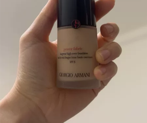 阿玛尼红标粉底 感兴趣的话点“我想要”和我...