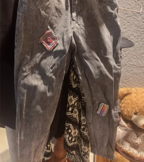 美式街头水洗做旧刺绣牛仔裤男高街浅色毛边绣...