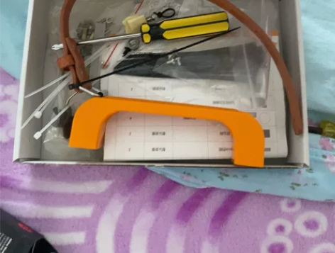 傻瓜超人机箱提手 原装螺丝刀还有机箱螺丝和...