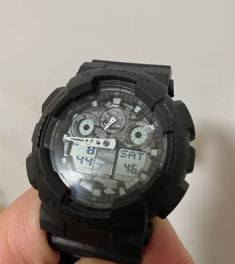 卡西欧手表，GA-100，表带和电池都是新...