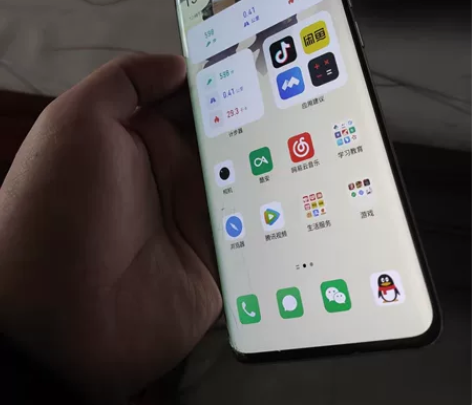 魅族18Pro 屏幕后盖和镜头盖碎，不影响...