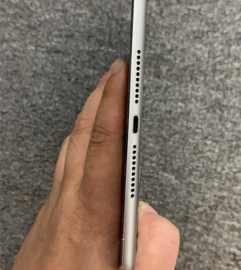 iPad mini4 128g 轻微磕碰 ...
