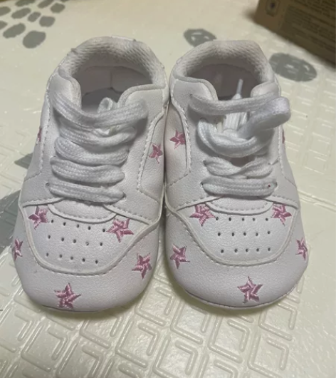 小宝宝软底鞋，适合还不会走步的宝宝在家站站...